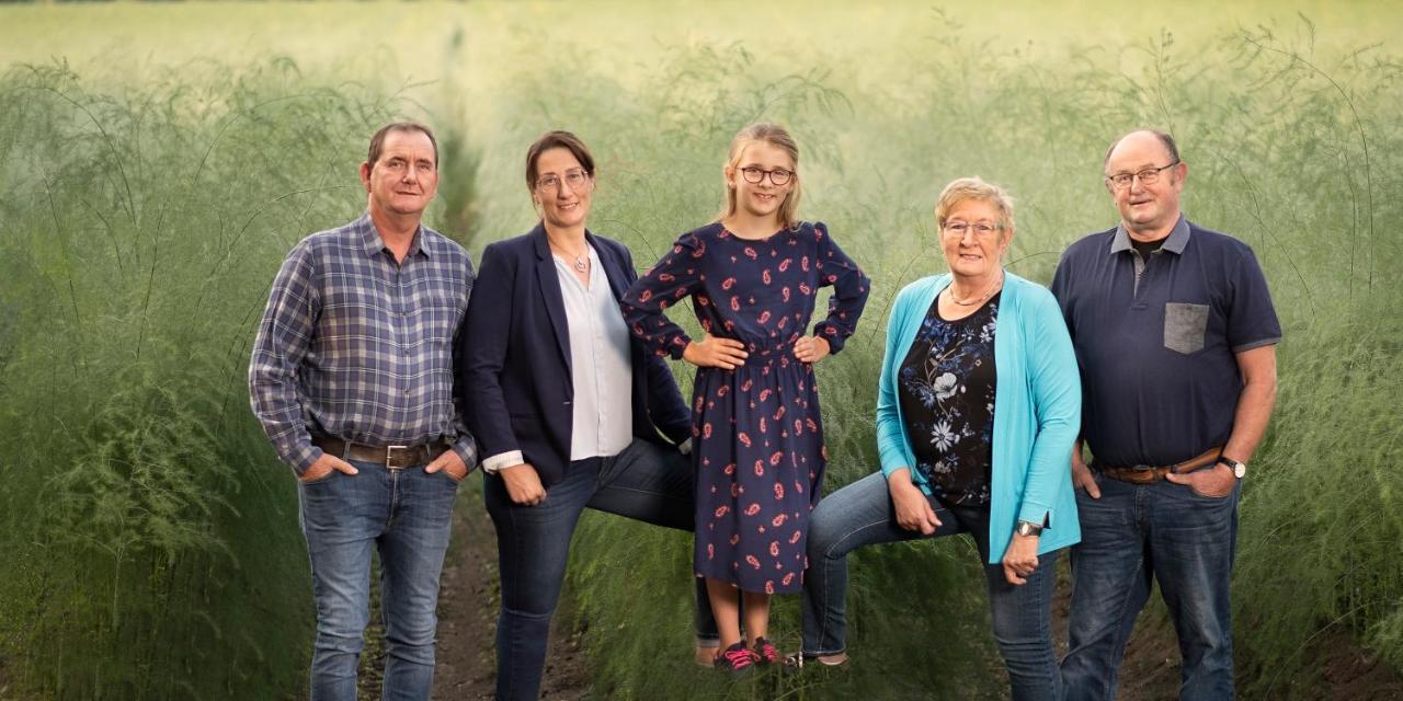 Heeser Hof - Urlaub Im Gruenen Weeze Exterior photo